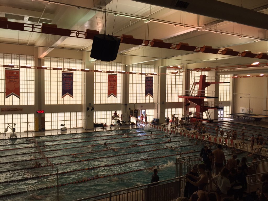 TIGER TOWN INVITATIONAL. Last meet of the season, GO CHANTS!!!