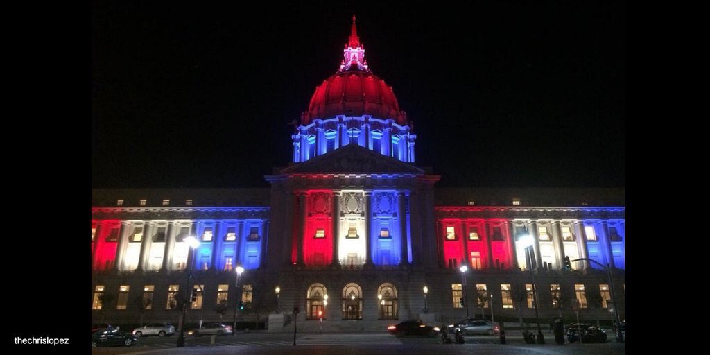 SwingSF7's tweet photo. Our prayers are with Paris. #SanFranciscoCityHall https://t.co/Kc4jLOWbos