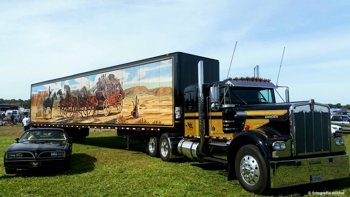 aKobayashiMaru's tweet image. "Snowman, you got your ears on?" ~ Smokey and the Bandit @CarlisleEvents #FallAutoFest @SunnFunFlyIn