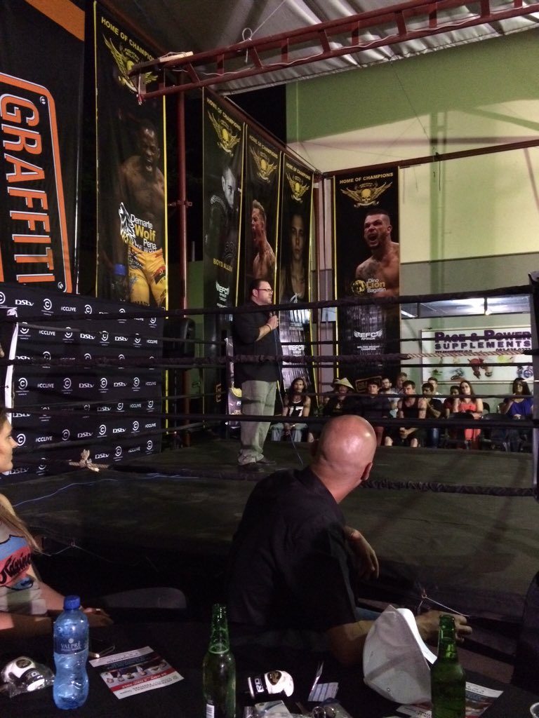 RDXSports_SA's tweet photo. Seconds out..... And the comedy has begun! #comedians #movembermove https://t.co/dgKcNILKiz