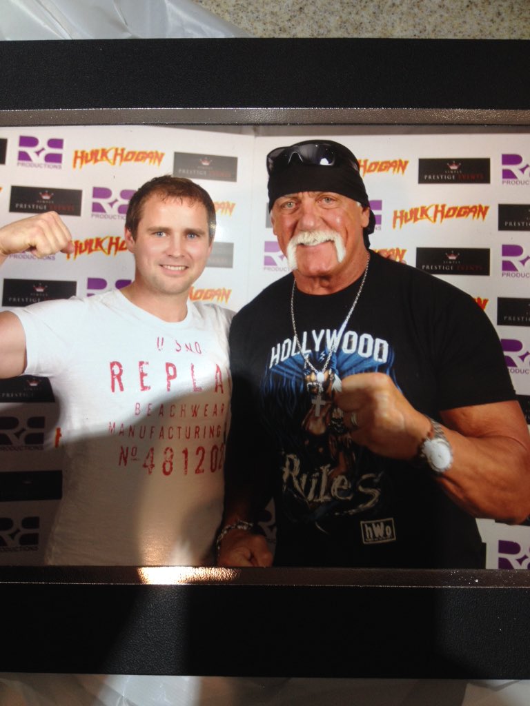 rob_pipe's tweet image. What a humble guy @HulkHogan is. Great to meet him.