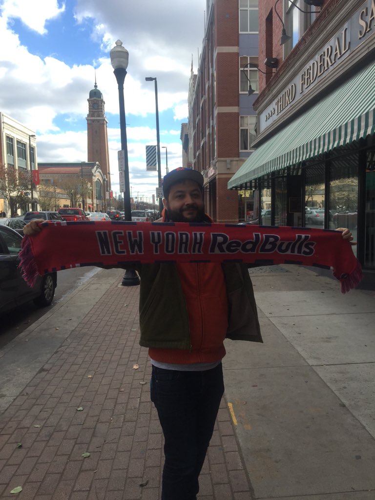 ProfeMapu's tweet photo. #ClevelandIsRed #OhioIsRed https://t.co/O4XMe3AMfG