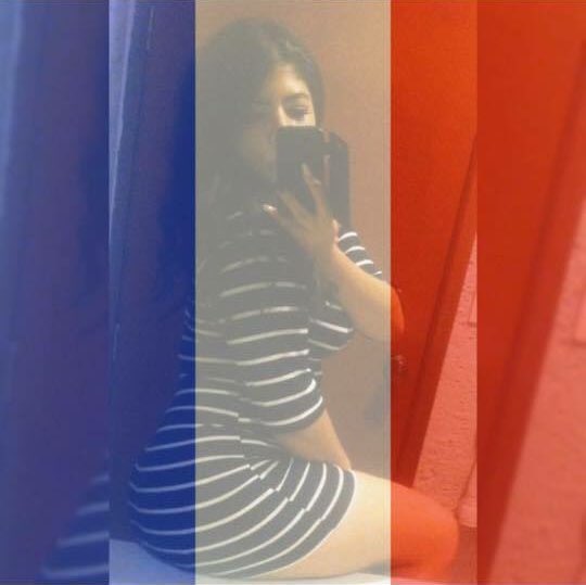 ElJeringasLoko's tweet photo. Cuando quieres andar de puta pero también quieres salvar a París. https://t.co/K53ubkPyoa