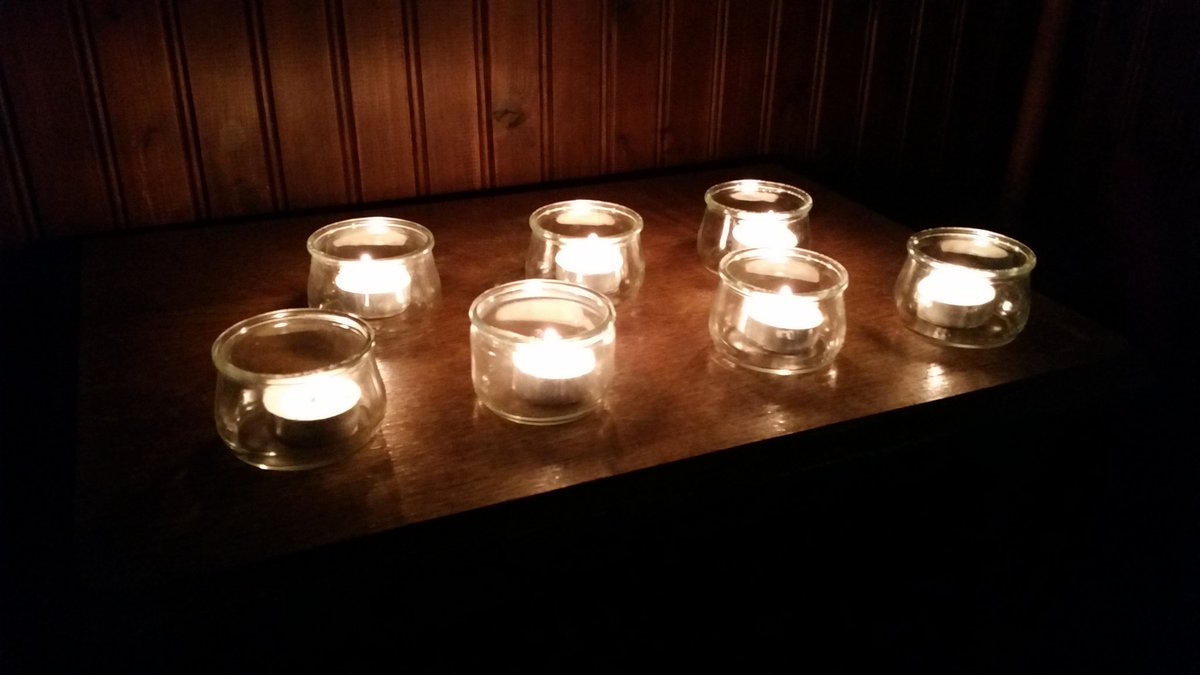 lorrain1974's tweet photo. Solidarité avec les parisiens
#Paris
#fusillade https://t.co/4wlZltt5eE