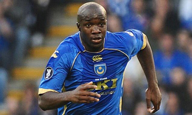 DanShawSports's tweet photo. Condolences to Lassana Diarra who lost his cousin in the Paris Terrorist attacks last night https://t.co/hEAwiKwp6F