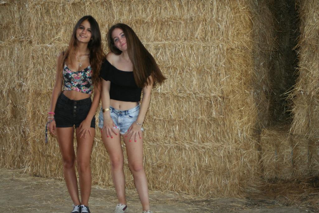 Blanca_H3cantos's tweet photo. No aguanto mas, no puedo estar sin ti mas @monicadesu18 https://t.co/e0up6Cjz6T