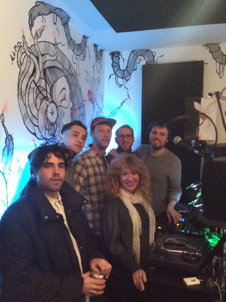 RProvoque's tweet image. It's @scarletthousedj with their special guests StoreWerks and Jay's mom live at radioprovoque.com #london