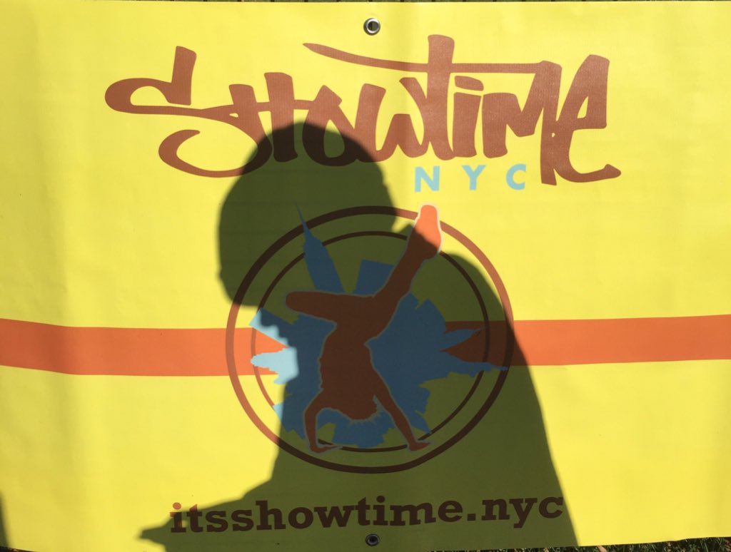 It's Showtime NYC tweet media