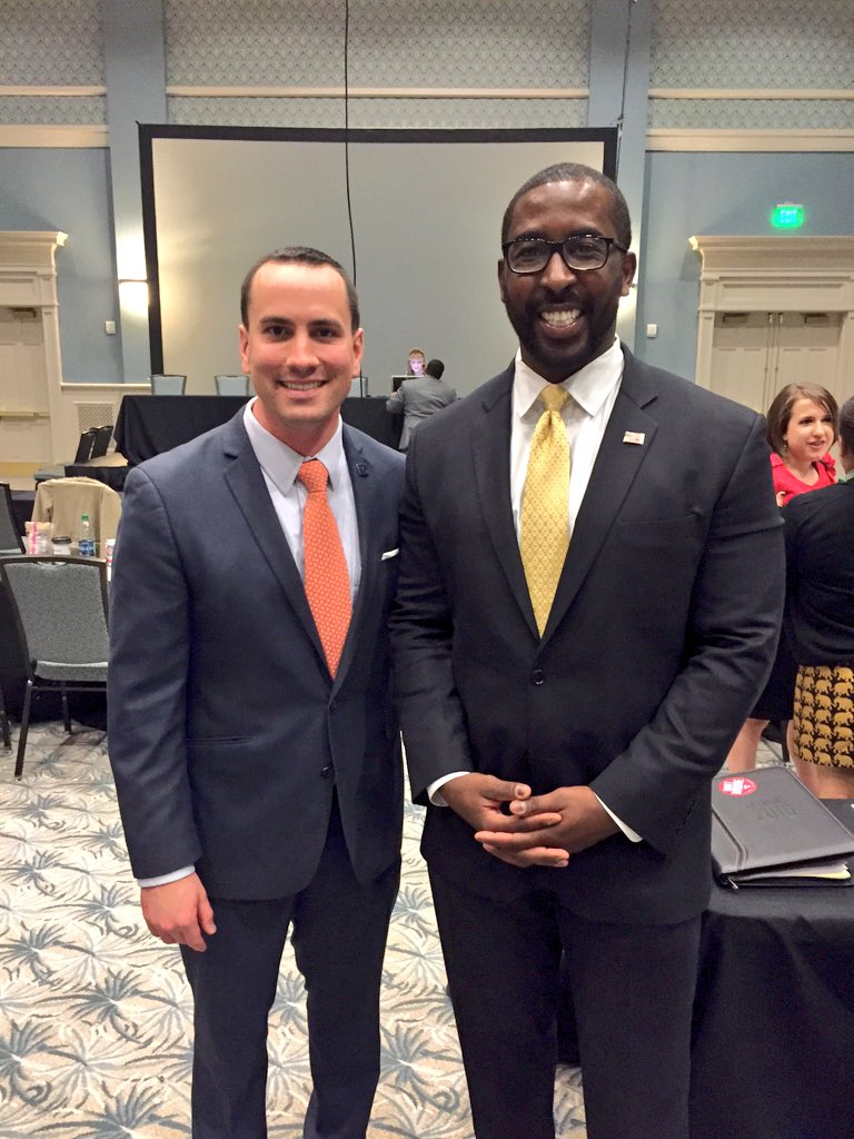 VictorJEvans's tweet photo. Chairman @MattMooreSC thanks for joining us at #YRNFSC cc:@yrnf @SCGOP https://t.co/u2I6oDCz2b