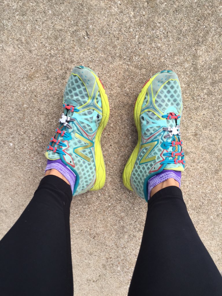 ovillacorta's tweet photo. @NBRunning love love these shoes! Too bad I noticed holes in my 1400v2 😩 Does this happen often? https://t.co/PzL4ZipxkN