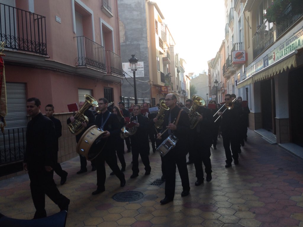 SAyorense's tweet photo. Primer concierto todo un éxito #sma #santaceciliasma @Angelchichon @veroartevall @salvalujan https://t.co/NGwU8jcm3u