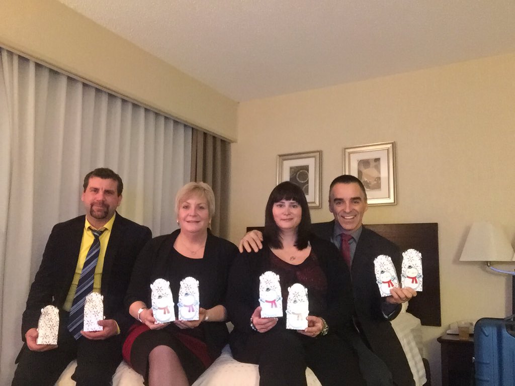 NanukNorth's tweet photo. Team Nunavut delivers a little recovery to the #2016CdnMixed #peppermintknobs https://t.co/5dXD5I939S