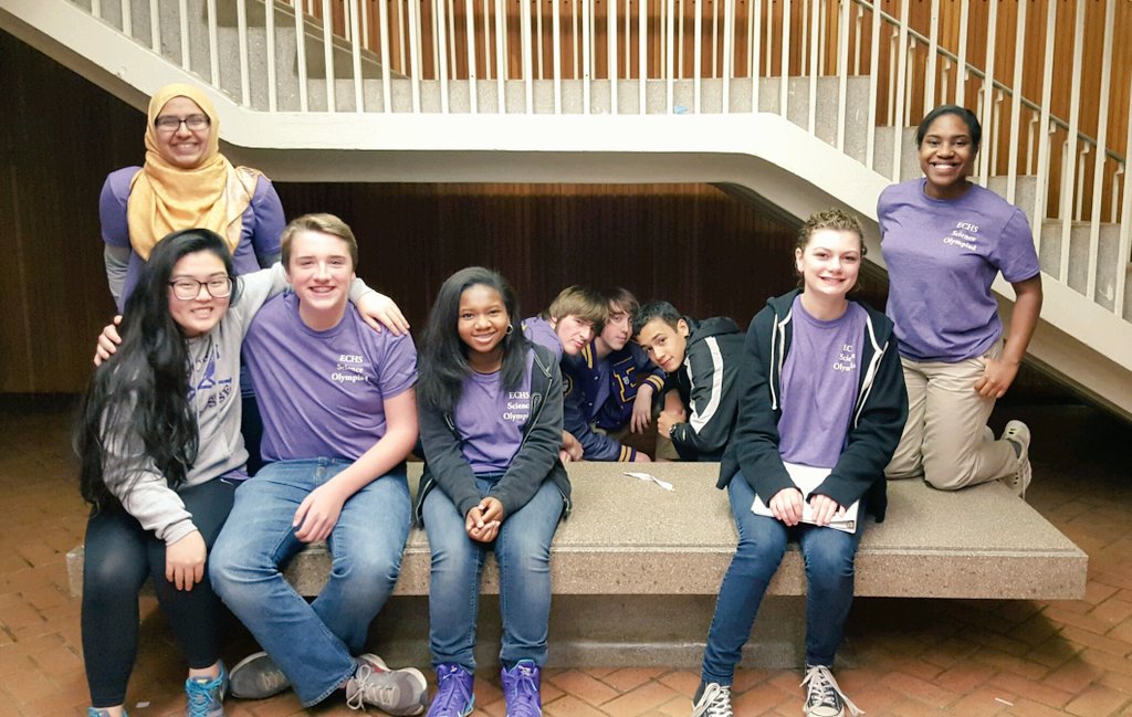 marthavmilam's tweet photo. @ECHSciOly Tournament @so_uga We had fun doing #STEM @ UGA while the @FootballUGA Dawgs beat Auburn.@ALLEN_ECHS https://t.co/jRkVtzBHky