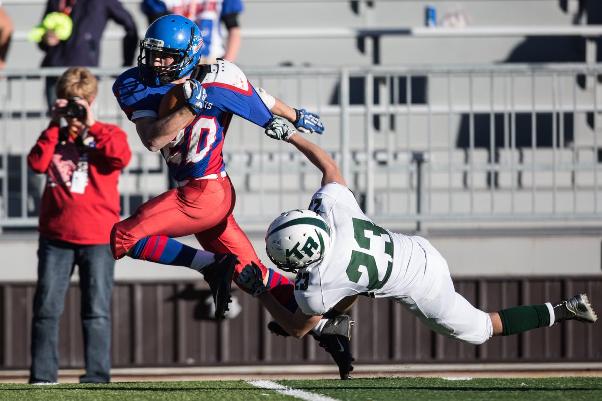 WyoVarsity's tweet photo. NEW: Upton-Sundance tops Tongue River for its first state title as a co-op. https://t.co/5SHvN70zFw https://t.co/NfiaR7T5MQ