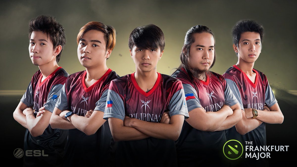 ESLDota2's tweet photo. WHAT AN UPSET! @Mineski are going to the upper bracket after beating @EHOMECN  2-0! https://t.co/KzRMkamYF2 https://t.co/zy4uFbaIeM