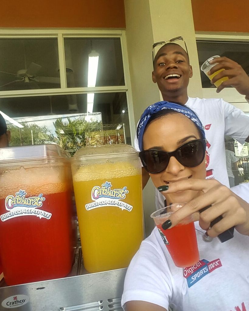 DIGICELJamaica's tweet photo. A few of #TeamDigicel4GRoadRunner grabbing some refreshments. #RAMGoatRun2015. https://t.co/oy5PxP92KK