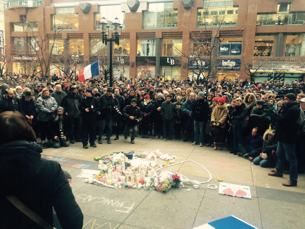 VanessaLeeMTL's tweet image. It is so quiet right now, which is very unusual in downtown Montreal #ParisAttacks