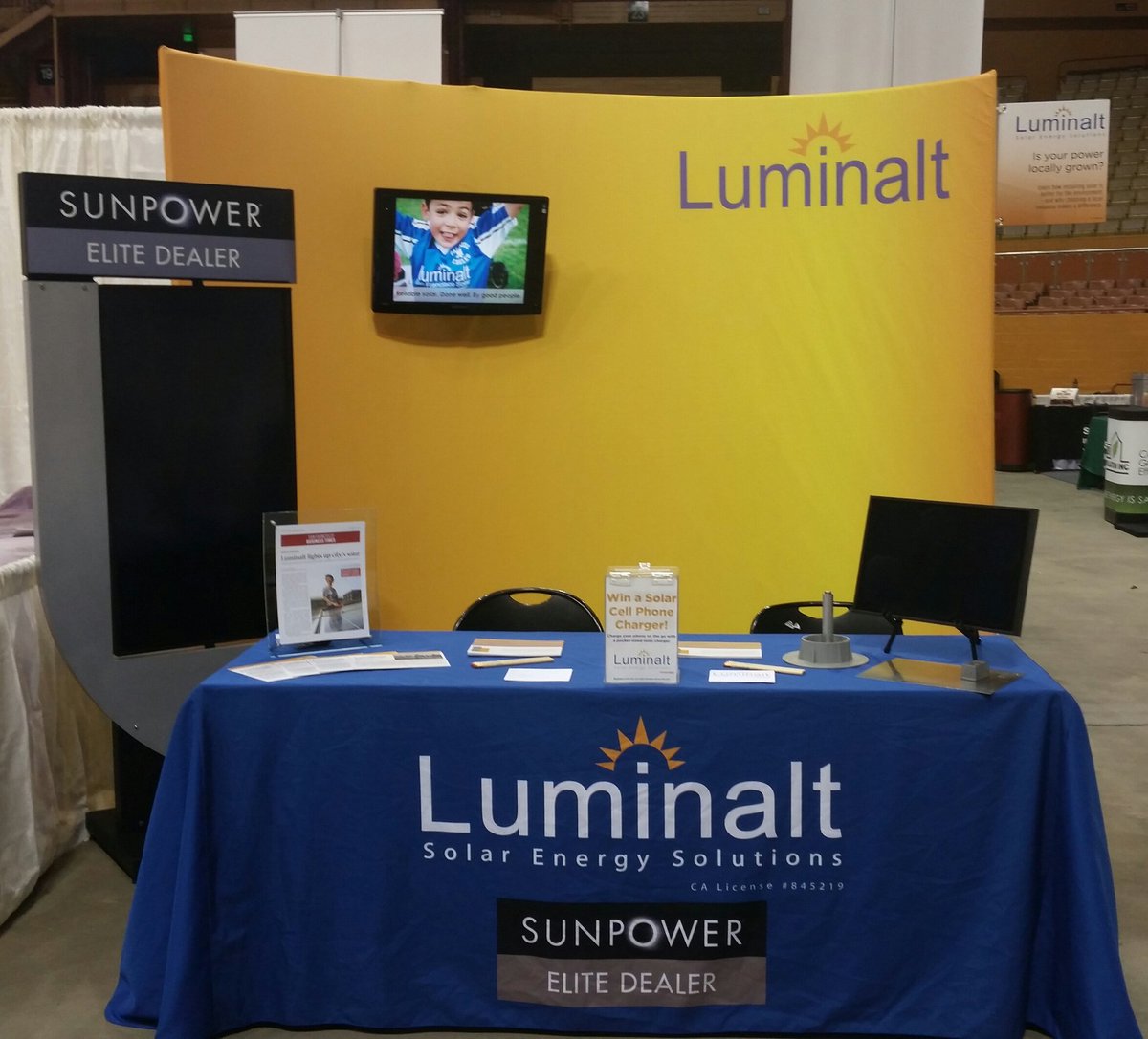 Luminalt's tweet photo. Join us at the Cow Palace for the @GreenFestival today! @SunPower @votesolar https://t.co/1VDRaCwZoT