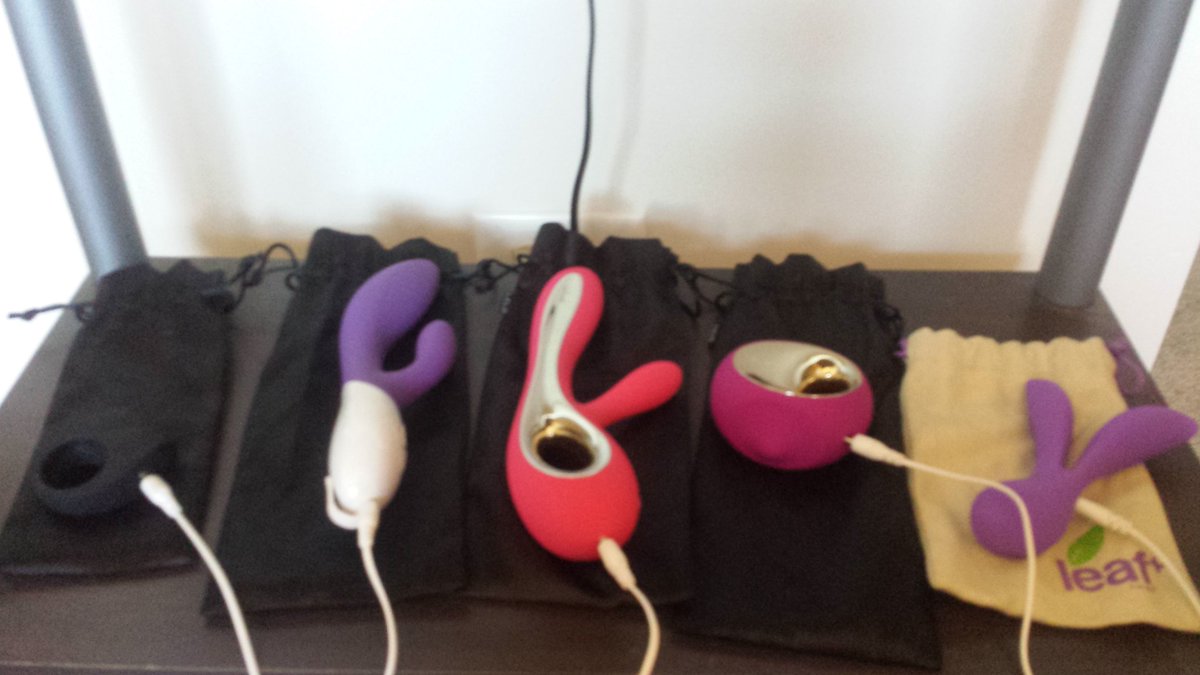 SOL_SpiceOfLife's tweet photo. #DreamTeam charging up for the #PassionParty tonight! https://t.co/6J1sP3wc4t