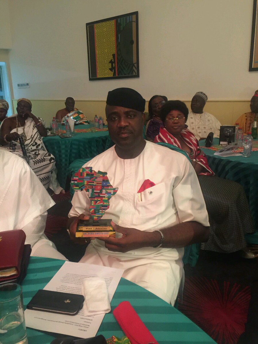 ERICIGBAN's tweet photo. @MikeOmotosho honoured 2day @the Pan African Humanitarian Awards Accra @JasminWhite109 @forbesafrica @RepEricaThomas https://t.co/GtxP5ffSQm