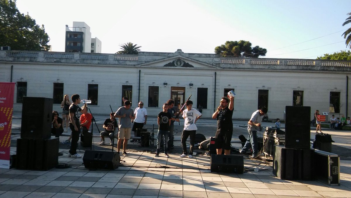 Felicitaciones a #LaEncordada q fue la ganadora de la Semifinal. #HéroesDelWhisky y #EfectoLunar pasaron a la final.