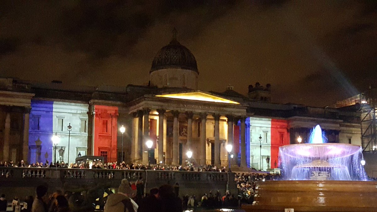 Trafalgar Square. Beautiful and moving. #Prayers4Paris #ParisAttacks #ViveLaFrance