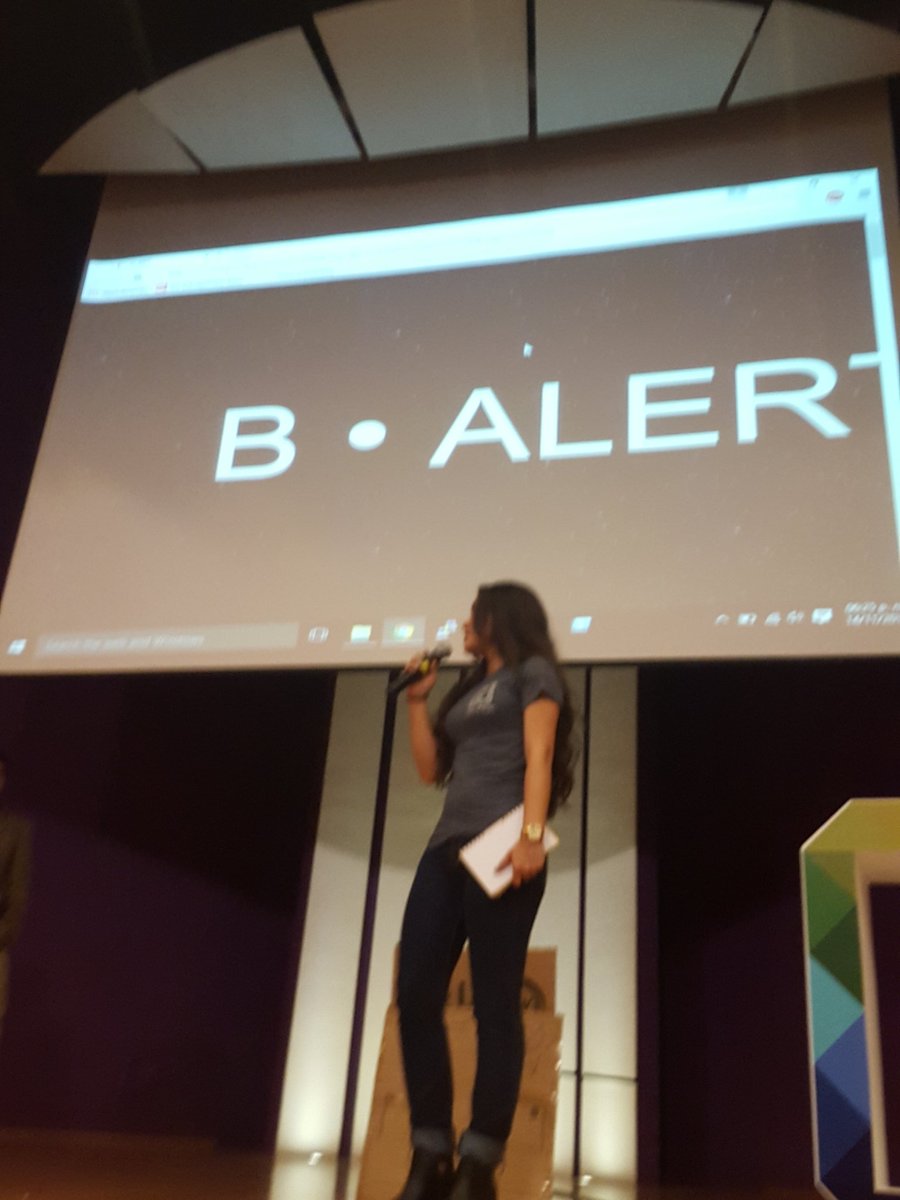 codigofacilito's tweet photo. BAlert usando beacons para localización y ads en tiendas #iohack https://t.co/ZI0TcczGfS