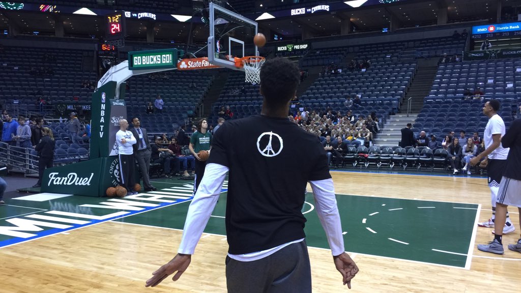 Bucks's tweet photo. Pray For Paris https://t.co/fqw85uR9oH