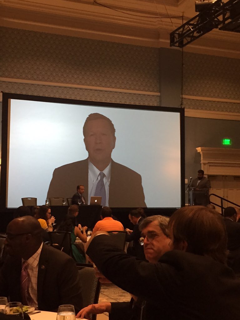 OhioYRs's tweet photo. Great to hear from our home state Governor, @JohnKasich at #yrnfSC! #SECPrimary https://t.co/rOT4M8chKf