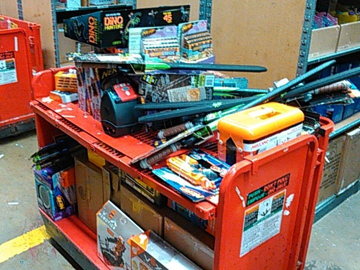 The107 playing for keeps.  Get those toys out. #tubchallenge