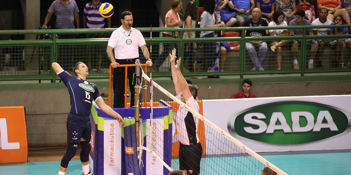 Raposa abre 2 a 0! Time celeste domina a segunda etapa e amplia a vantagem! Sada Cruzeiro 25 x 19 Maringá.