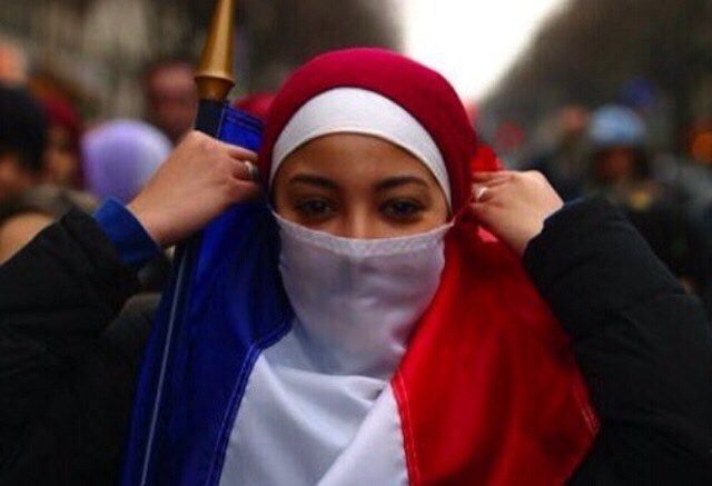 AliceVachet's tweet photo. Tout est dit  #MessageDePaix #Prayers4Paris https://t.co/aAwv0hDBU5