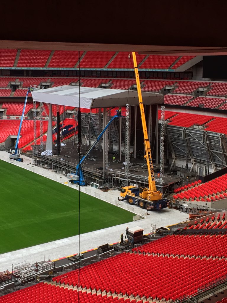 The Big Clear-Up after the Big #ModiAtWembley event - thank you to all the team. We had fun! <a href="/UKWelcomesModi/">UKWelcomesModi</a>