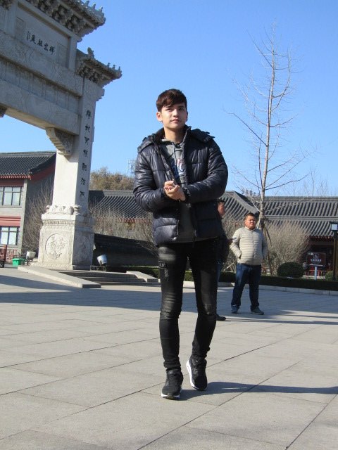 ฟ้าใส ...แต่ข้างหลังนั่นใครช่วยบอกวานบอก  อิอิ #taoinxian