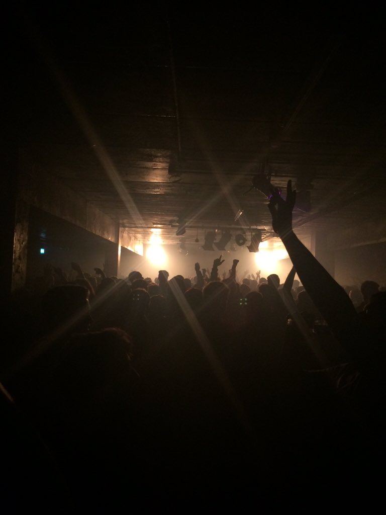 gemrobwhite's tweet photo. Well worth losing almost £500 of work to make sure I saw this gents set last night @HighContrast! AMAZING #drumnbass https://t.co/Oslbd0rYOL