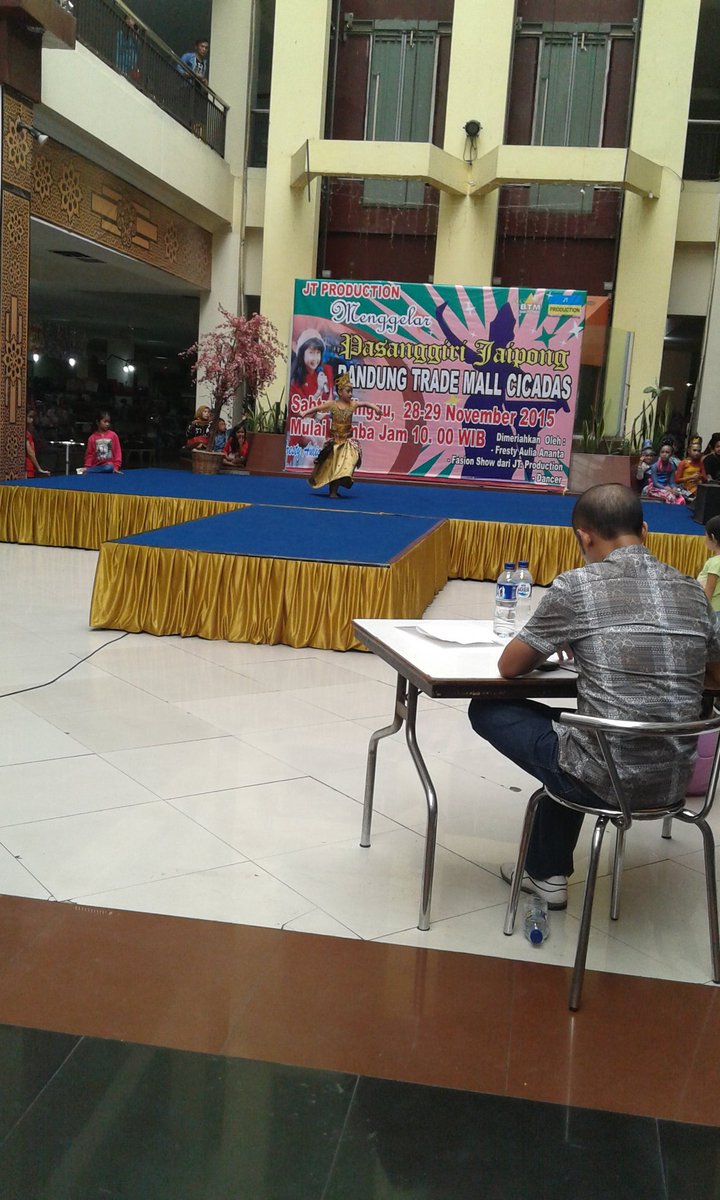 Lingkung Seni PRAWA tweet media