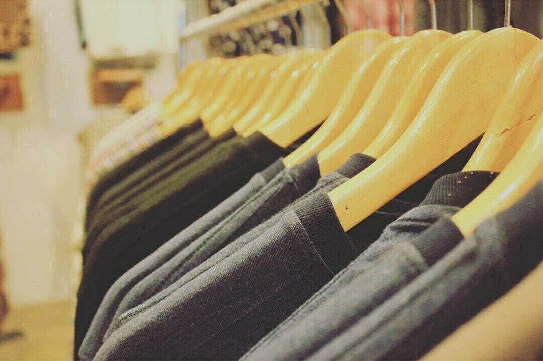 Night Coolers! FYI bulan depan kita akan mengadakan year end sale up to 70% nih dari tanggal 1 - 20, be ready guys..