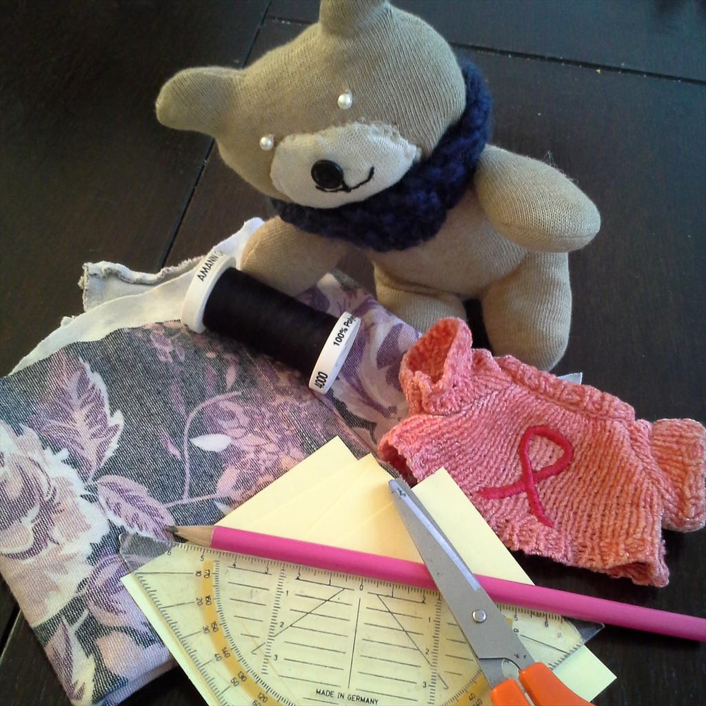 Doerten_Teddy's tweet photo. Es war zwar gestern #KaufNixTag, aber #Upcycling kann ja nie schaden. #Imkeepingthis https://t.co/Wje9MzCit6