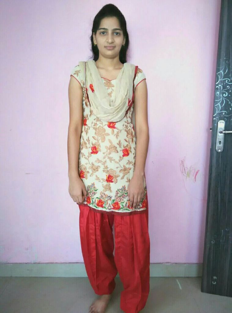 MedicalGuideind's tweet photo. Jyoti is missing from #Kolkata ,plz contact her brother Dipak if u see her 9953500432 #HelpFindJyoti
.@BloodDonorsIn https://t.co/Pad0hKorkW