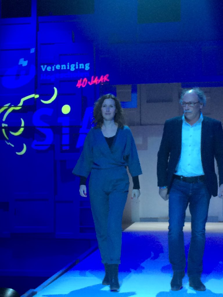 rhslotman's tweet photo. Aftrap HBO innovatie-catwalk op #Eurekafestival met #Saxcell van @Saxion @kennisbundel @circleeconomy https://t.co/2EdCxwezOe