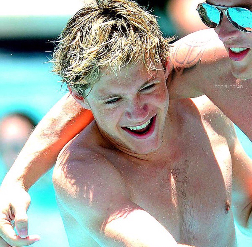 mileyfortune's tweet image. parem de falar da briana e vamos apreciar esse sorriso maravilhoso