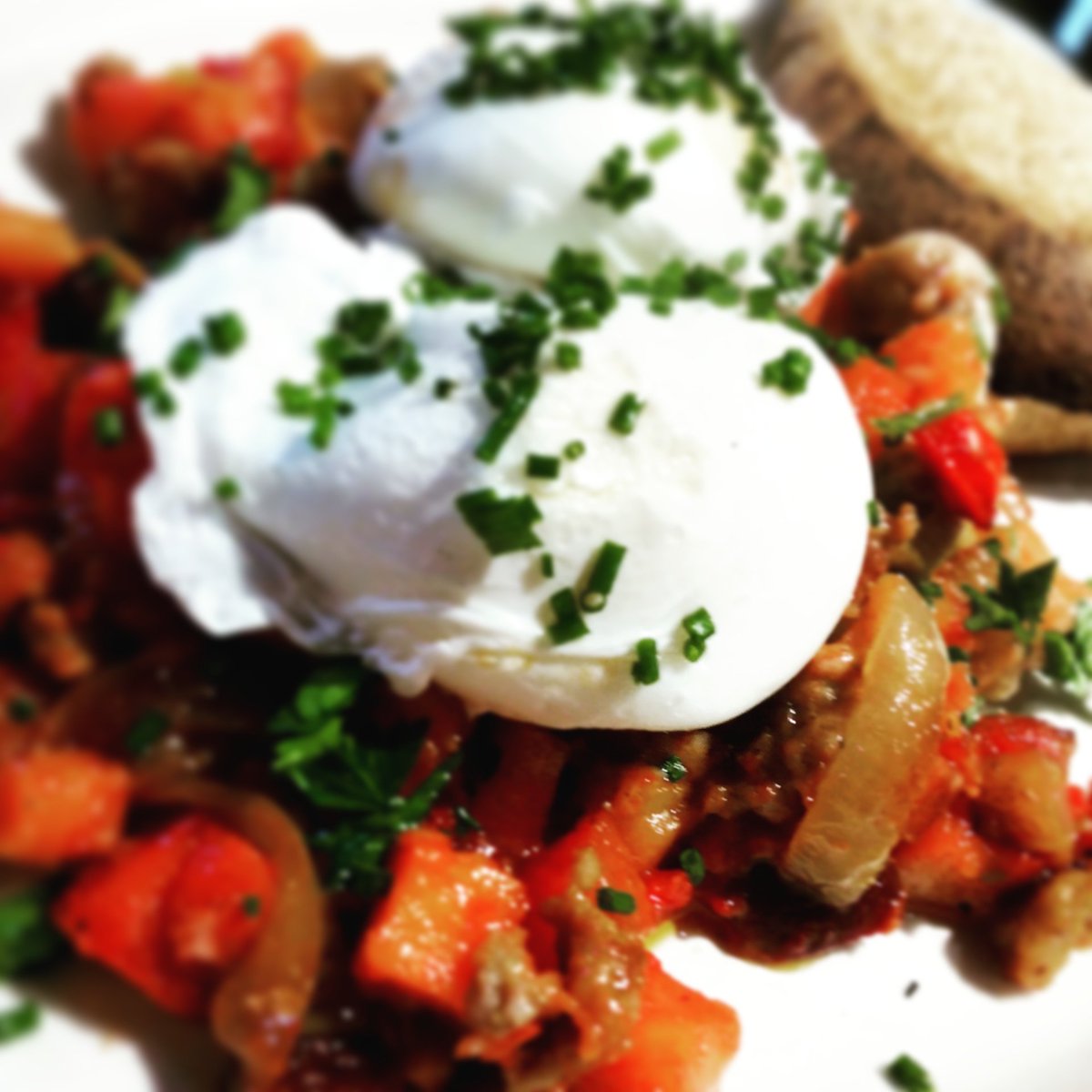 wilfandadas's tweet photo. Seasonal hash for a #brunch feature. 'Cause brunch is our thing. See you here! #ottawafood #ottawa #scratchdiner https://t.co/5vkL0rK4L3