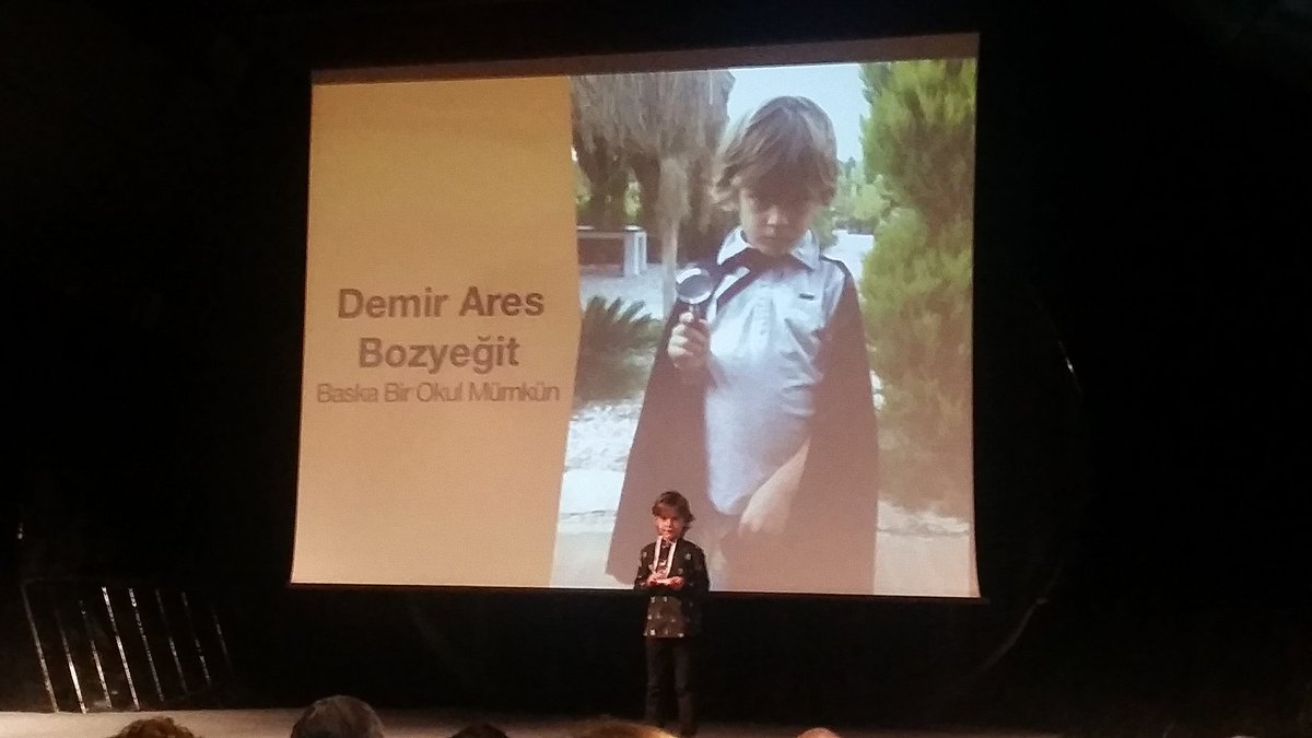 rcsec_office's tweet photo. @BBOMDernegi öğrencisi Demir: "Bütün dünya çocukları için özgür okullar yapmanızı istiyorum" #FEZ2015 https://t.co/xxiFGQ6eep