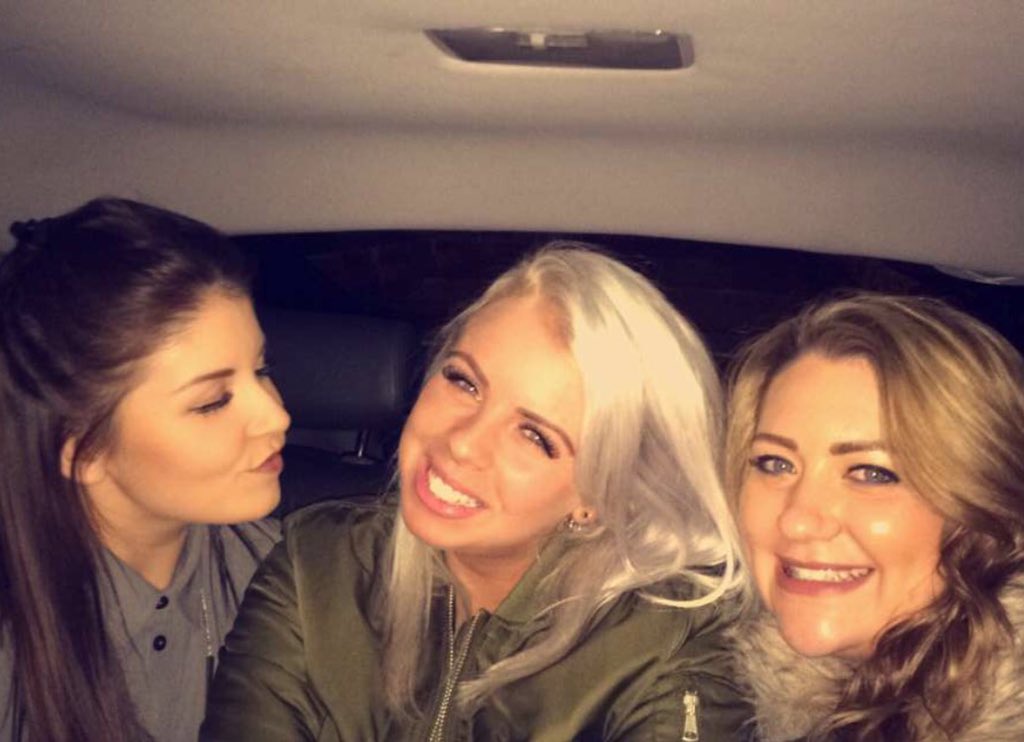 charleybyles's tweet photo. Top night with my favourite women @EmmaPowell5 @emilyhale91 @NeroUK #brixtonacademy https://t.co/TFStTgpnNG