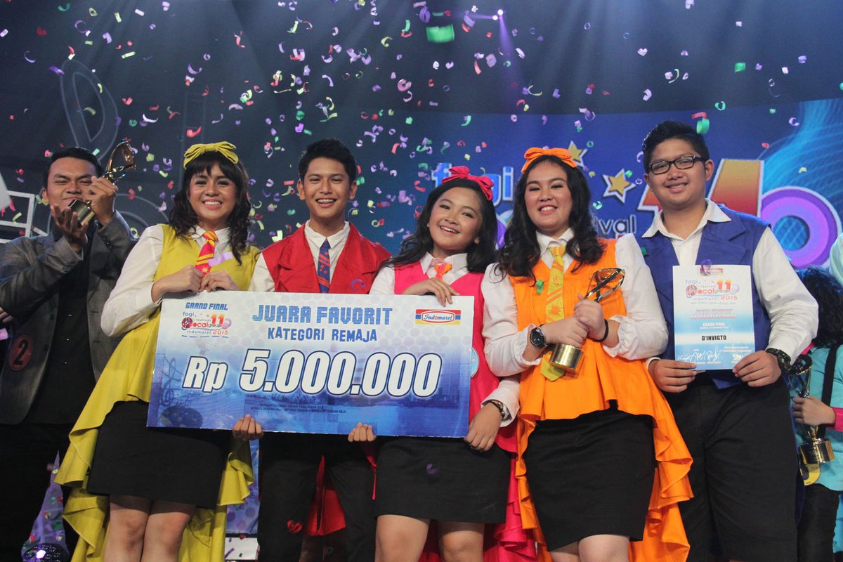 SELAMAT UNTUK JUARA FAVORIT FOGI11 2015.
KATEGORI REMAJA - D'INVIGTO ( JOGJAKARTA  ) CC @IndosiarID