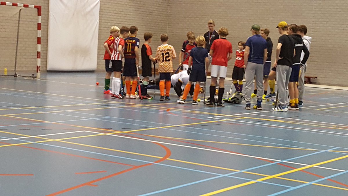 Gezellig bezig met de clinic😆