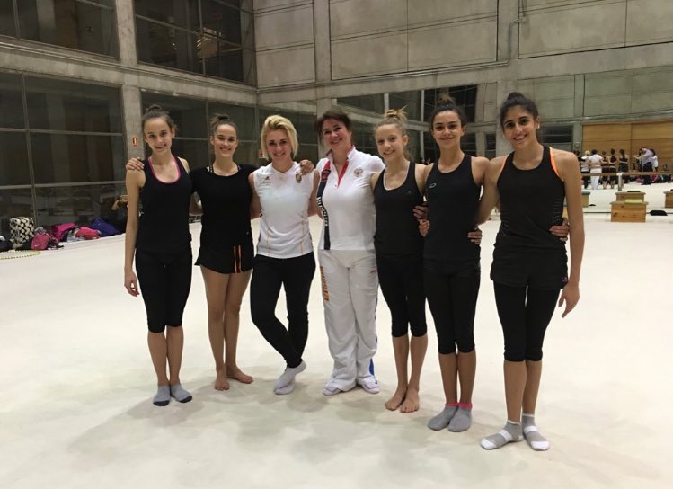 RFEGimnasia's tweet image. Gran trabajo de @nataliaonopko durante las dos jornadas de nuestro Clinic de Alto Rendimiento de GR, Gracias.