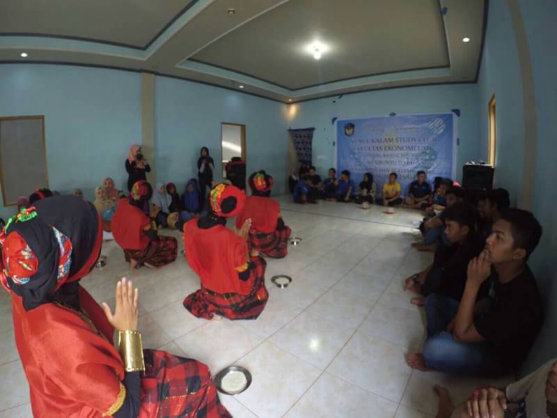 Apresiasi yang tinggi bagi seluruh panitia yang sdah bekerja keras dlam kelancaran acara..