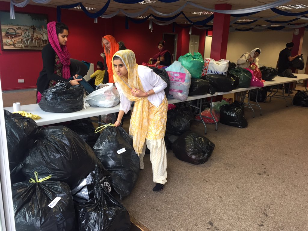 LeicsSikhAllian's tweet photo. Lovely pics of #GCD2015 #Leicester https://t.co/SYET50hA97