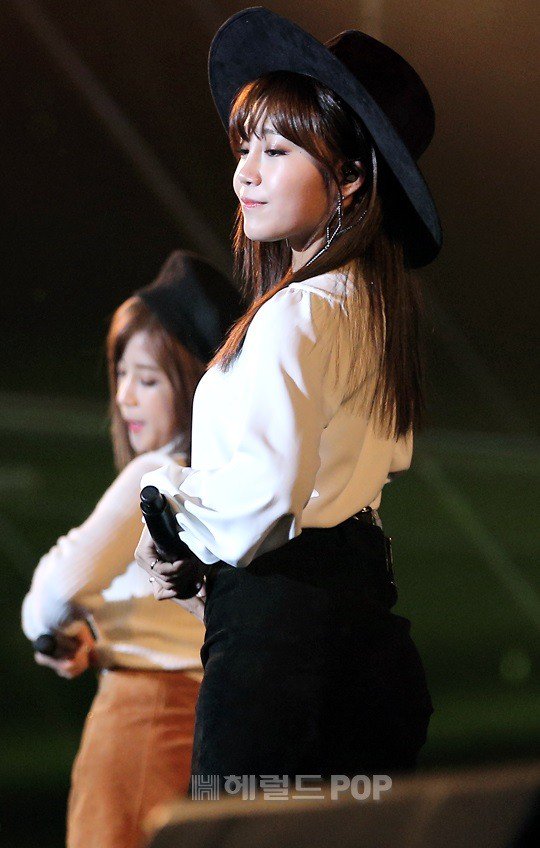 CU-i3UpUAAEn6AI.jpg:large